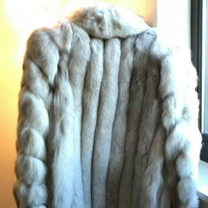 Genuine White Fox Fur coat by Mr. Beene size M